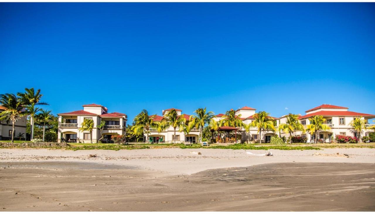 Villas Iguana A-13 Beachfront Condo Exterior foto